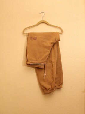 Bricks & Wood Heavyweight Relaxed Fit Logo Sweatpants (XL)